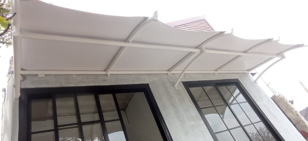 Canopy membran garut Berkualitas adalah jenis penutup atau pelindung yang terbuat dari bahan membran fleksibel dan kuat